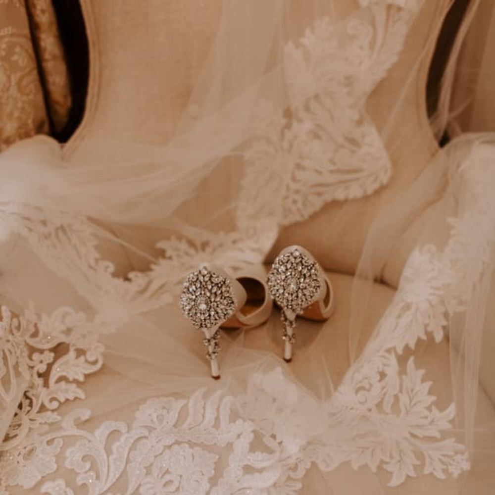 Badgley Mischka Ivory Crystal-Embellished Heels